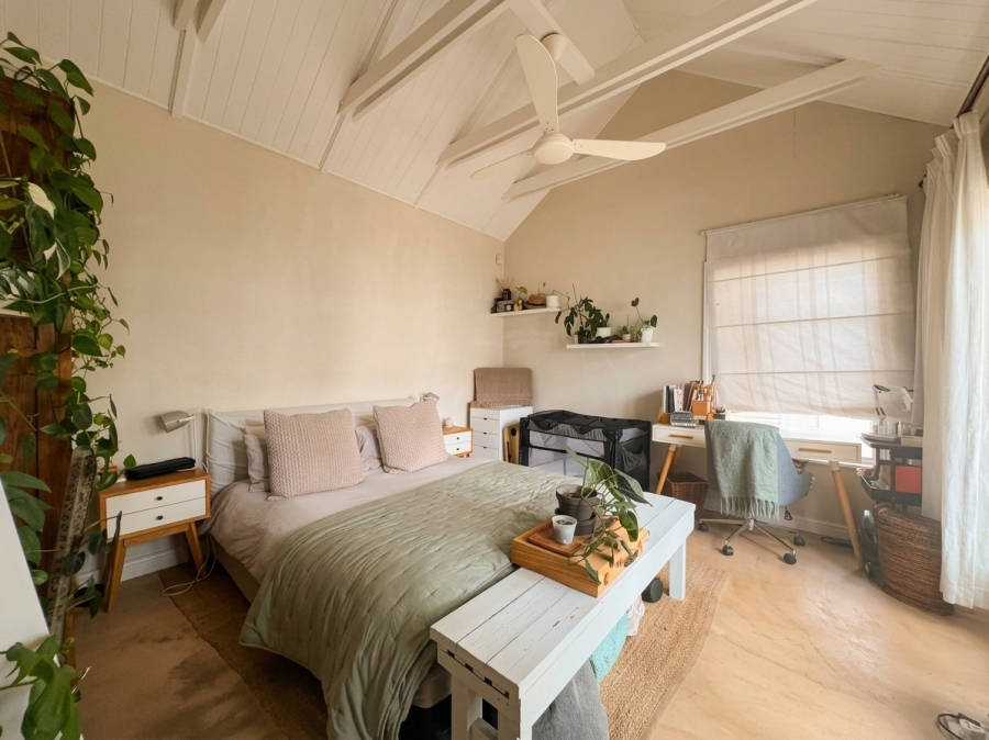 2 Bedroom Property for Sale in Harfield Village Western Cape